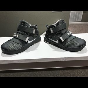 Lebron James toddler boy shoes
